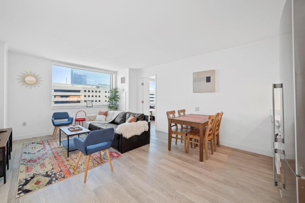 אטלנטיק סיטי Sleep Six Cozysuites, 1Br 2Ba On The Boardwalk מראה חיצוני תמונה