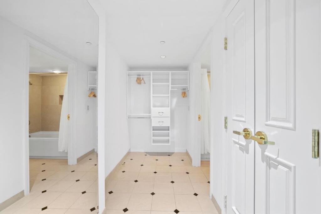 אטלנטיק סיטי Sleep Six Cozysuites, 1Br 2Ba On The Boardwalk מראה חיצוני תמונה